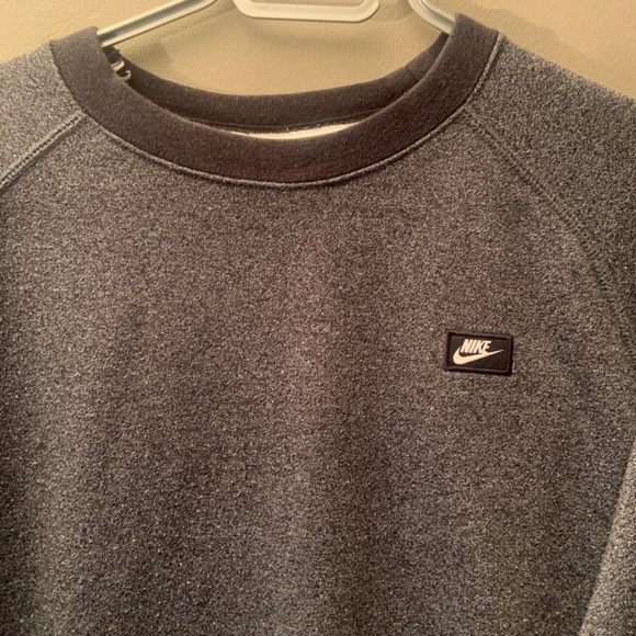 Nike - Gray Crewneck Sweater - Picture 2 of 5